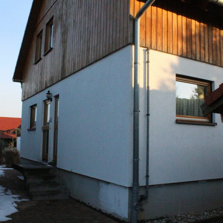Modernisierung der Fassade eines Einfamilienhauses – www.e5architekten.de